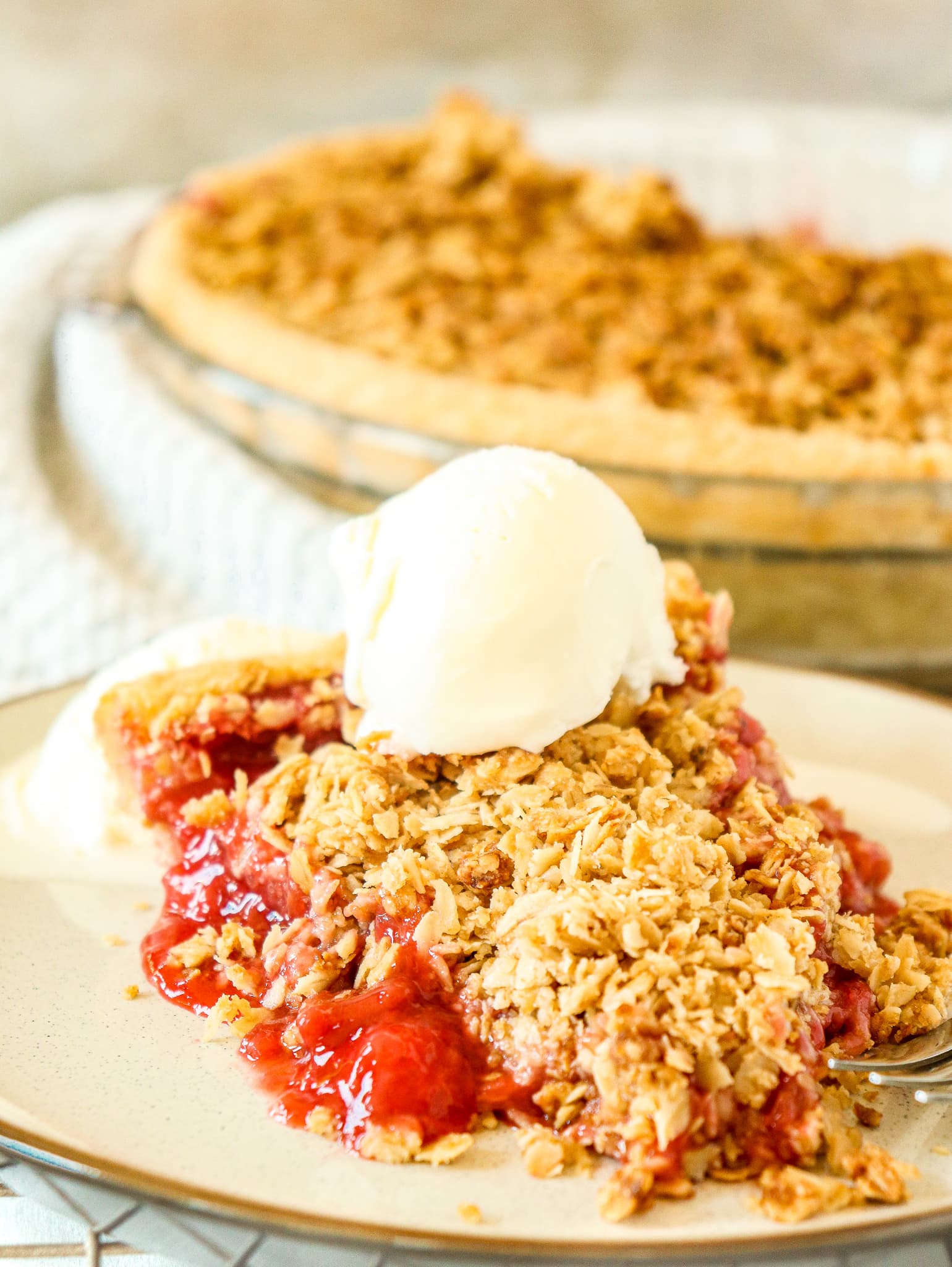 Strawberry Rhubarb Crumble Pie - Knead Some Sweets